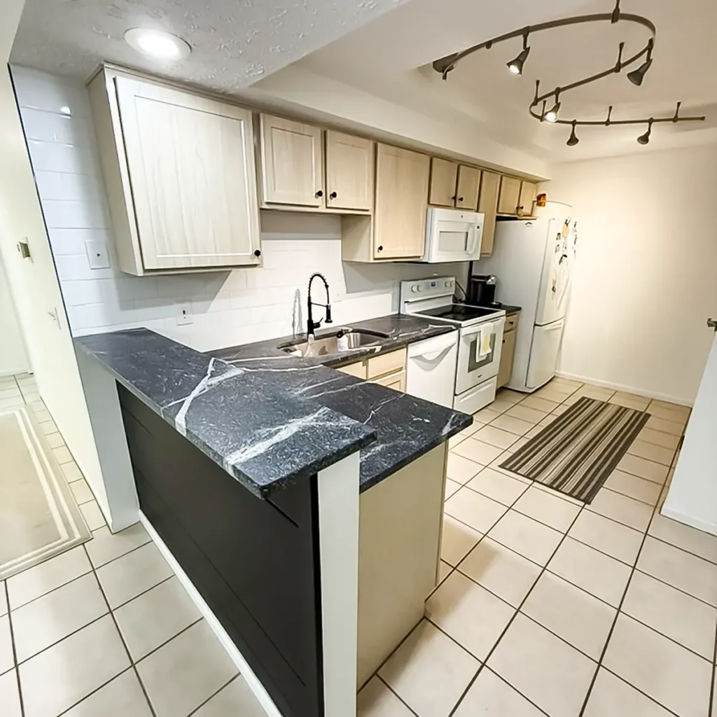 Seeker Bathroom Kitchen 2